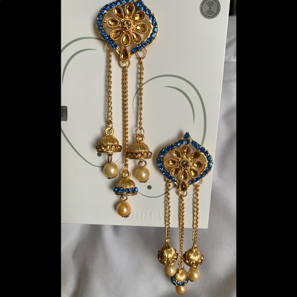 Blue strand Jhumka with pearl bell drops - Picture 2 of 3